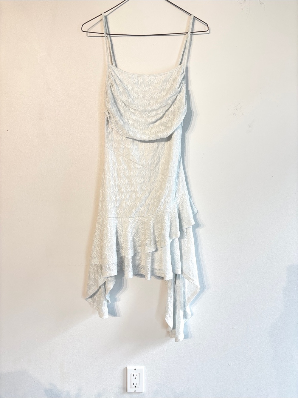 Cider White Lacey mid length dress size S